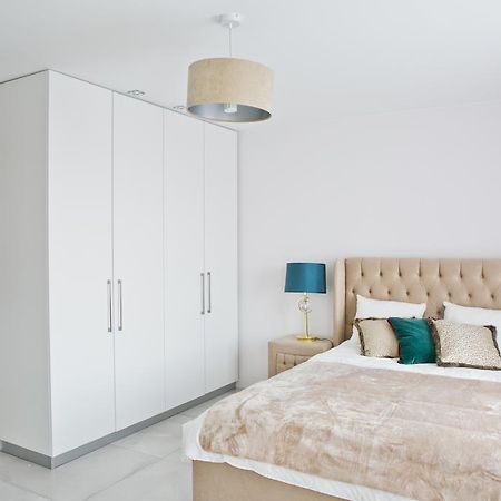 Elegant City Center Apartment 7A Krasków Εξωτερικό φωτογραφία